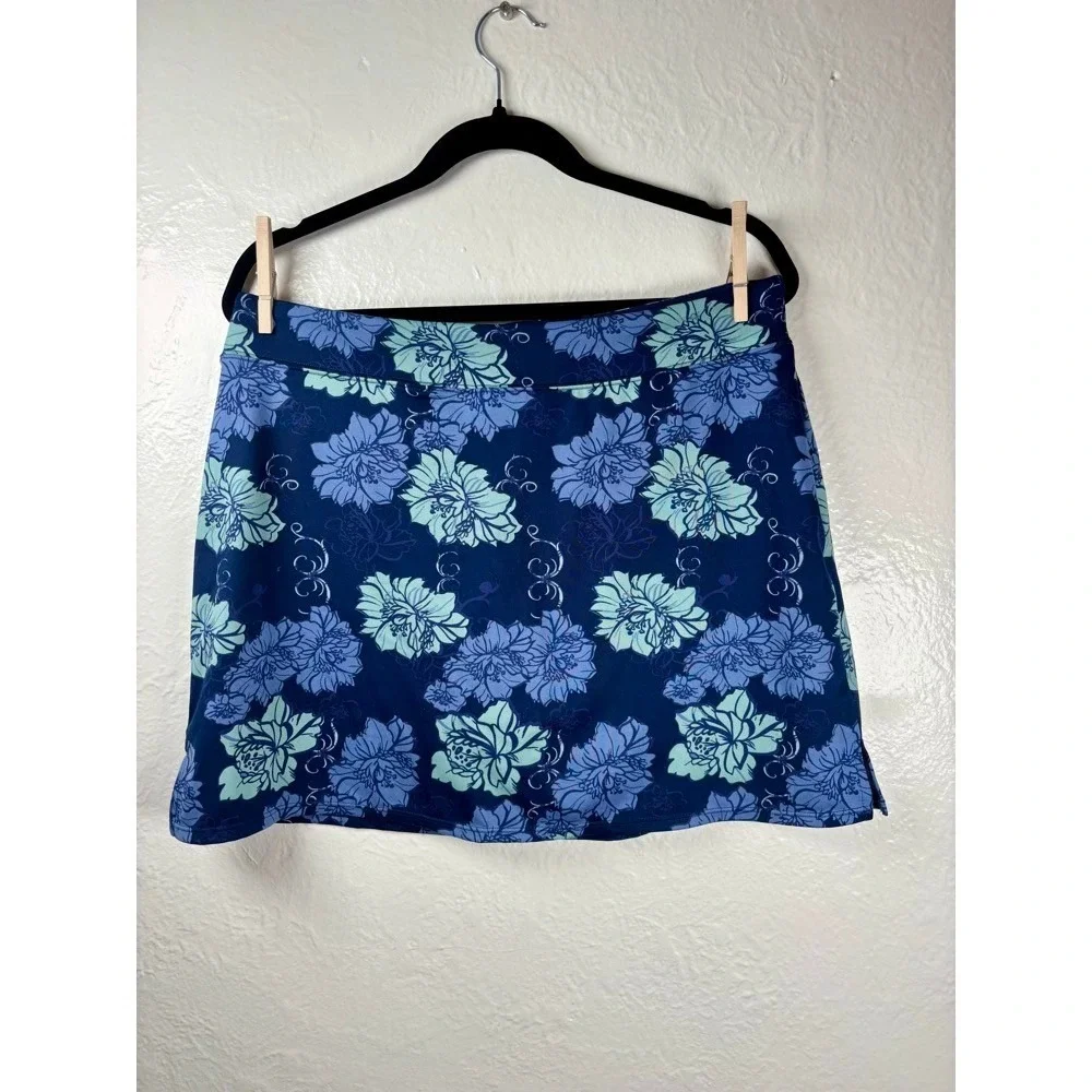 Blue Floral Active Skort Sz L Athleisure Pickleball‎ Tennis Sporty Outdoor Golf